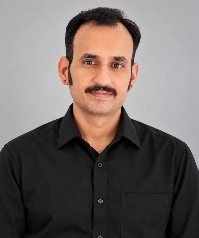 Vikram Chouhan, web designer in Delhi